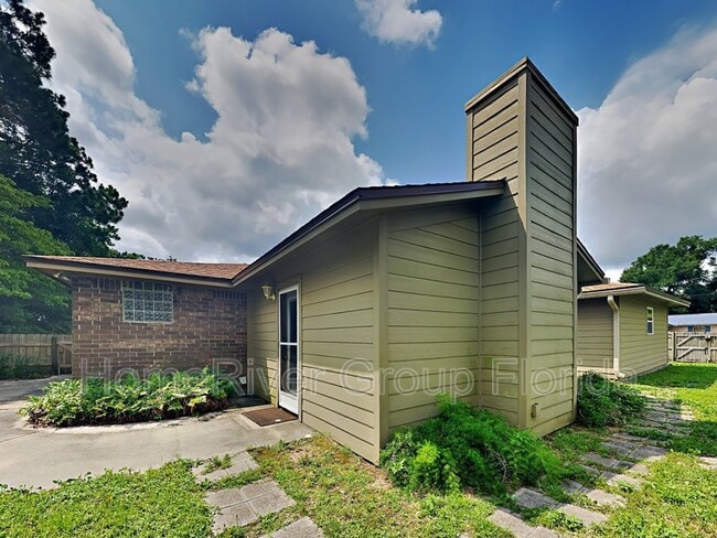 Building Photo - 3201 Penifield Dr