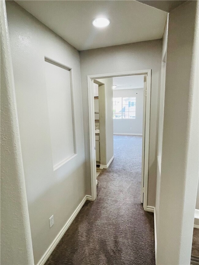 Building Photo - 26154 Williams Way