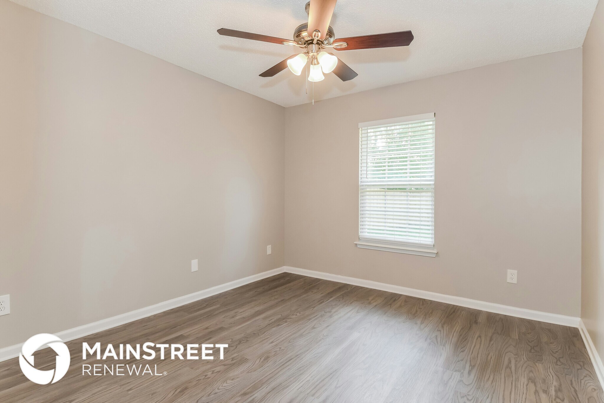 Building Photo - 5948 Wentworth Cir S