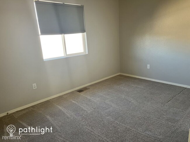 Building Photo - 3 br, 2.5 bath House - 3010 Clear Sky St S...