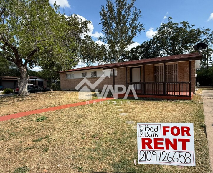 Primary Photo - 7802 Quirt Dr