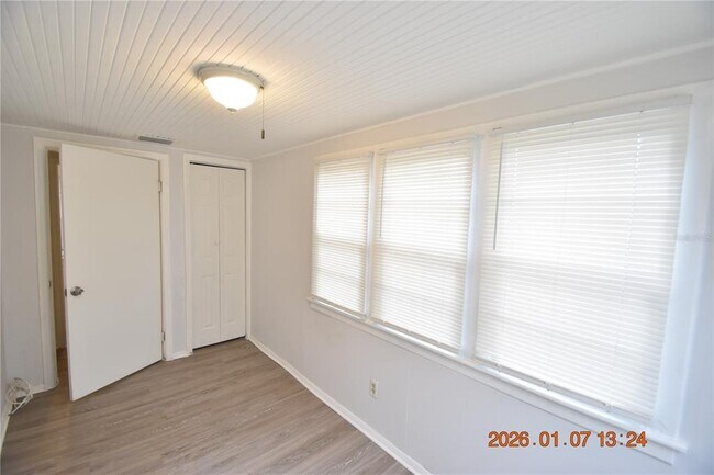 Building Photo - 2500 Auburn St S