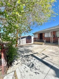 Building Photo - 360 Wilson Ave