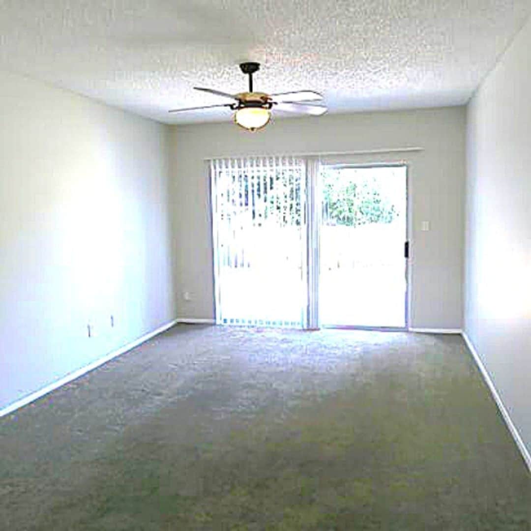 Building Photo - Metrowest Area!! 4 Bedroom 2.5 Bath Home Coming Soon!!