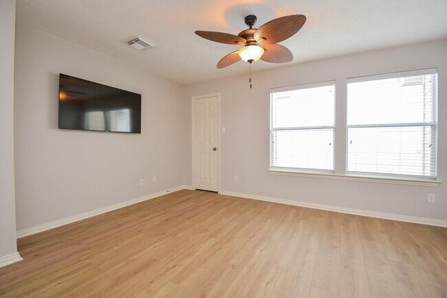 Building Photo - 4007 Gazebo Ln