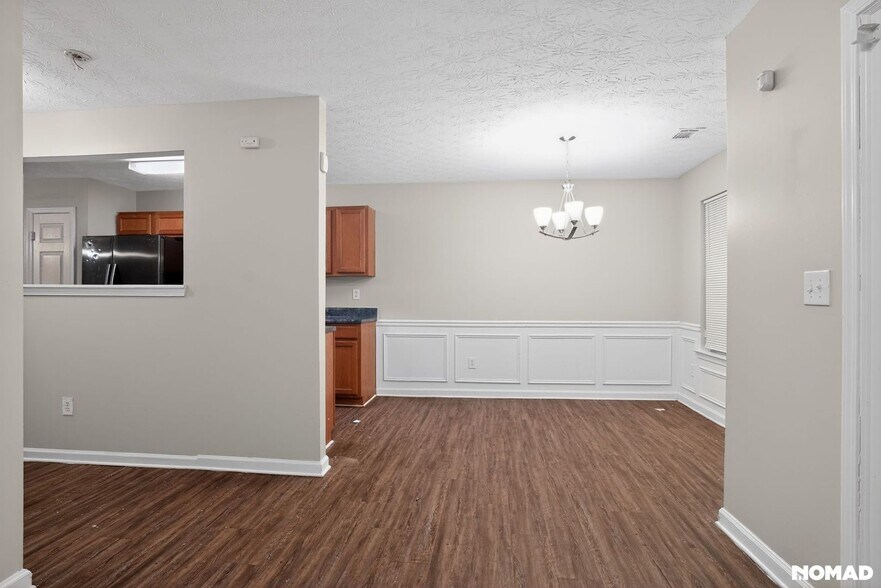 Building Photo - 2808 Vining Ridge Terrace