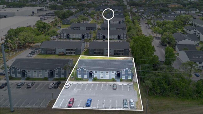Building Photo - 4100 Pershing Pointe Pl