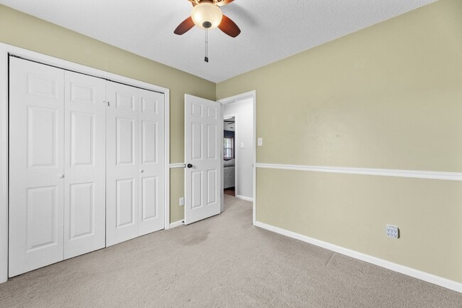 Building Photo - 212 Quail Creek Ct