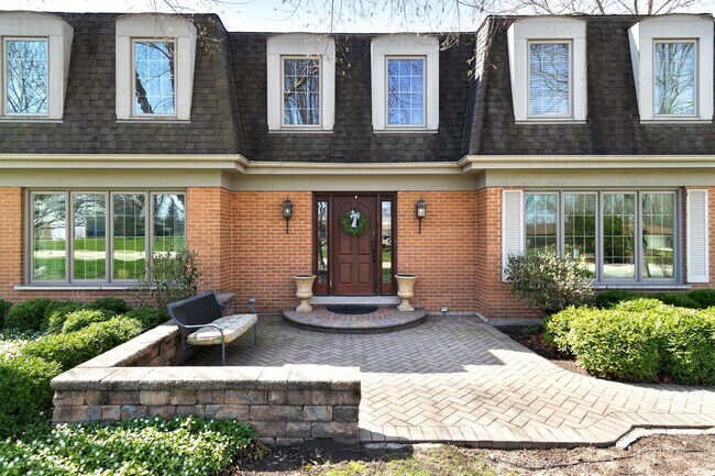 Building Photo - 877 Fair Way