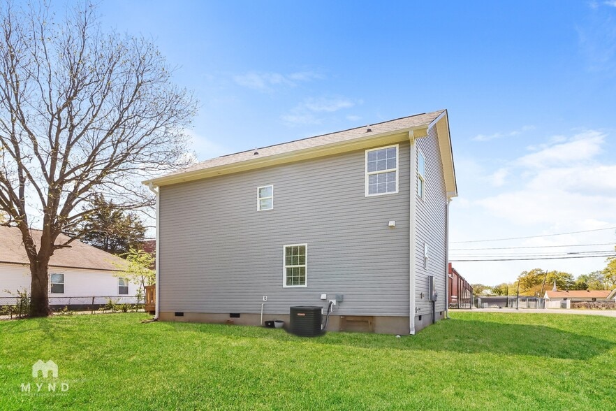 Building Photo - 508 Grover St