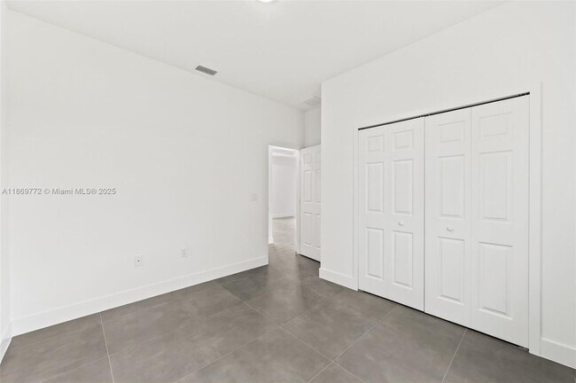Building Photo - 3705-3737 37th St SW