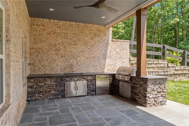 Building Photo - 15448 Hopewell Rd