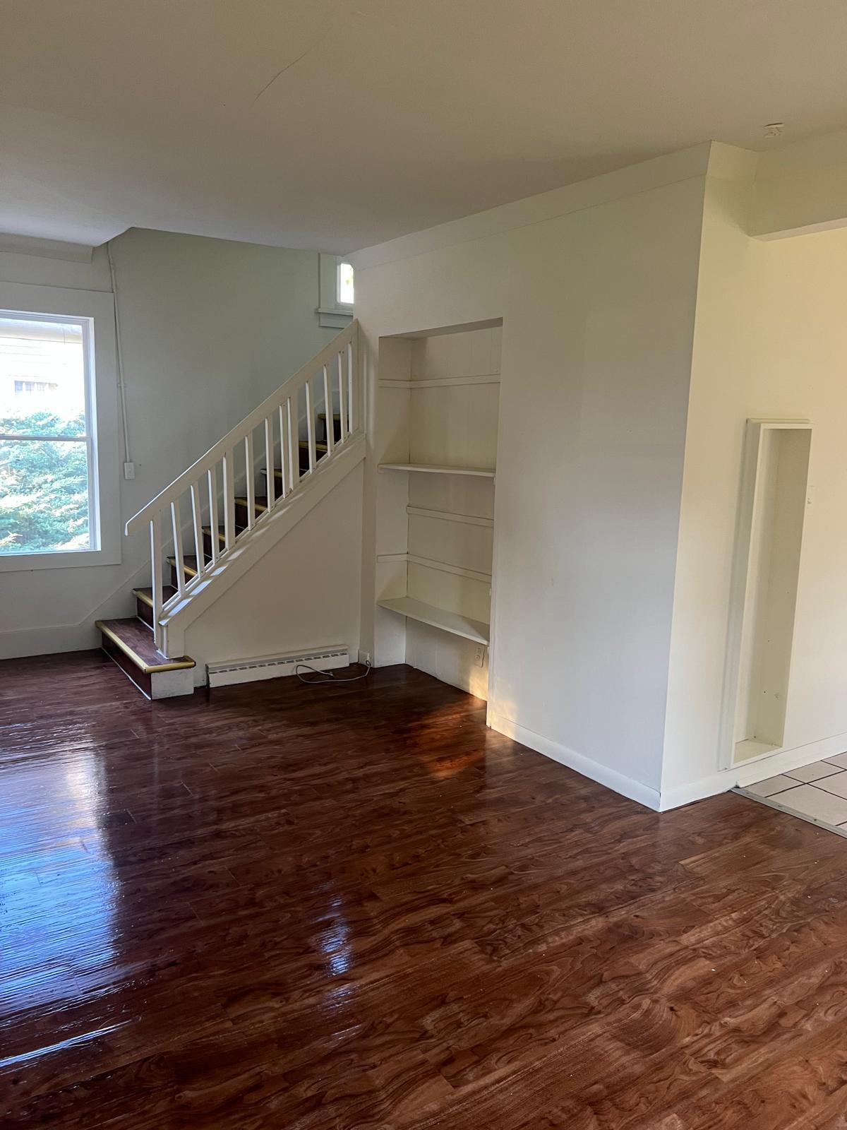 Building Photo - 1349 Yates Ave