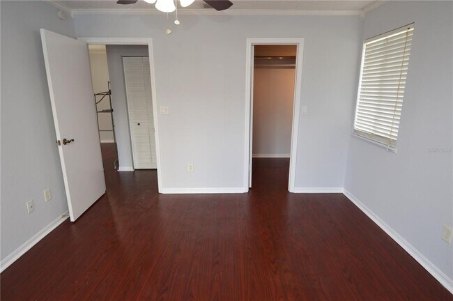 Building Photo - 10265 Gandy Blvd N