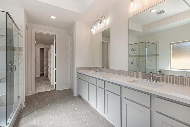 Building Photo - 30939 Radke Ests Dr
