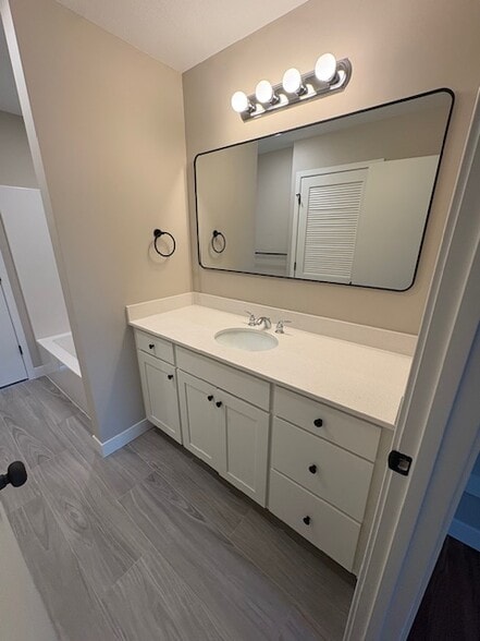 Building Photo - 300 N Independence St