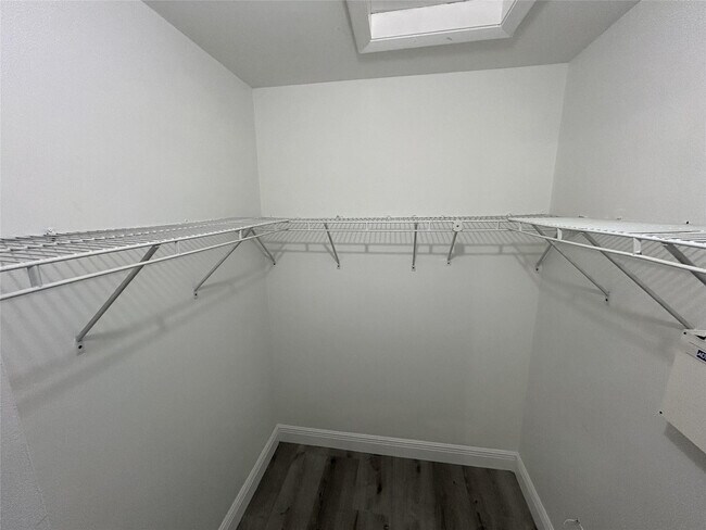 Building Photo - 10420 SW 207th St