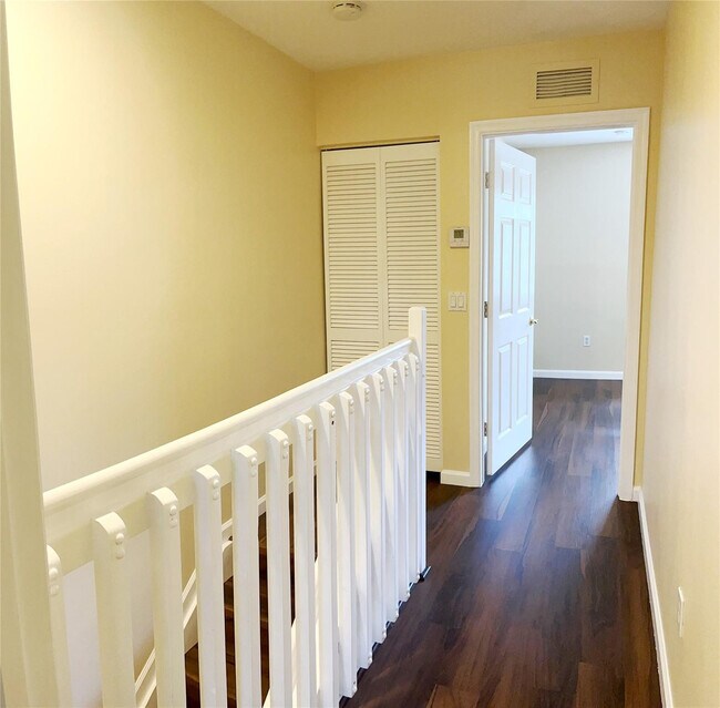 Building Photo - 2545 SW 83rd Terrace