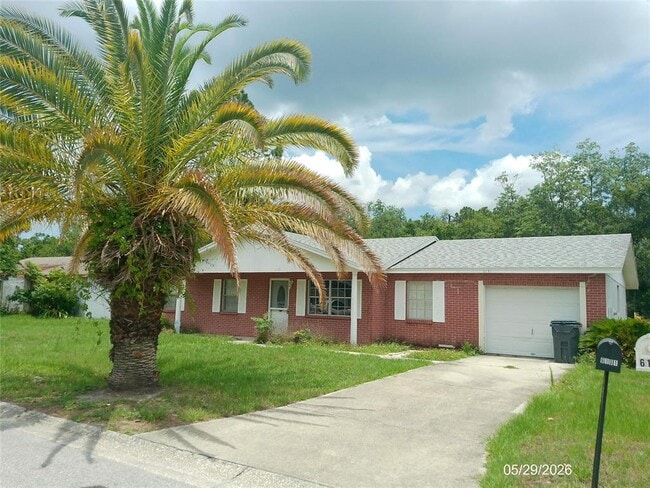 Building Photo - 6131 Doe Cir E