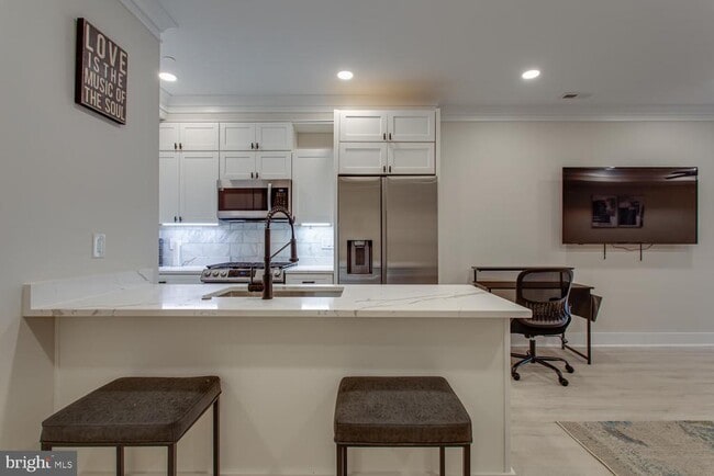 Building Photo - 3554 13th St NW