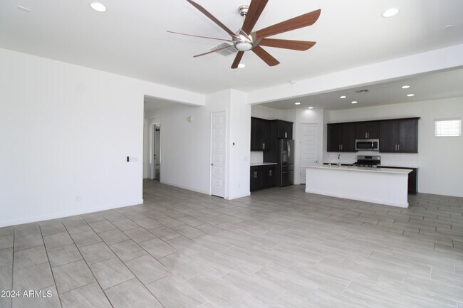Building Photo - 259 E Sagittarius Pl