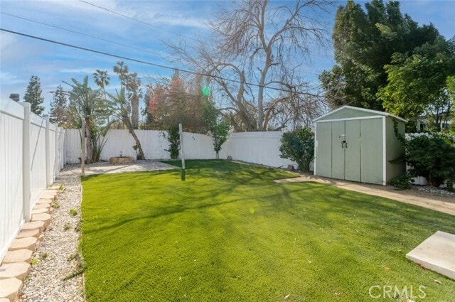 Building Photo - 20026 Kittridge St