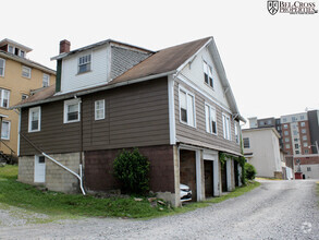 Building Photo - 311-313 Fourth Street