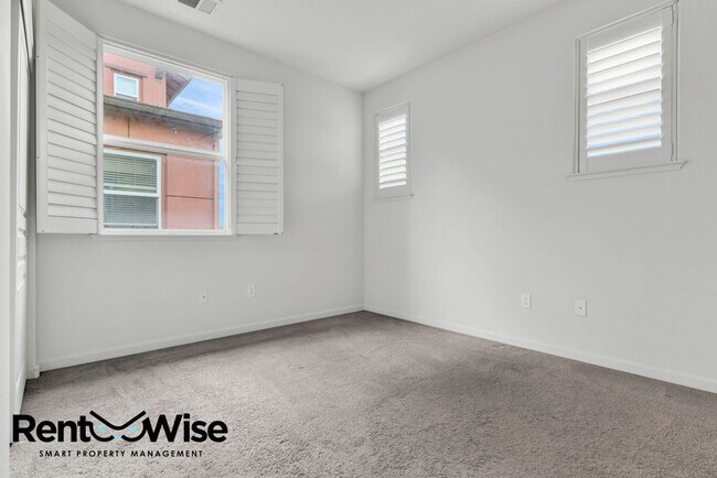 Building Photo - 25425 Huntwood Ave