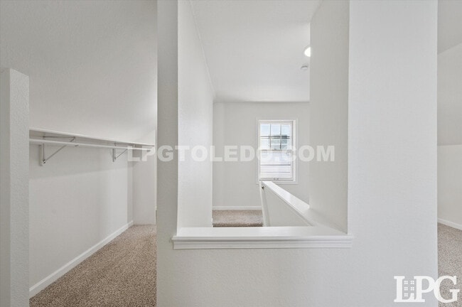 Building Photo - 3430 Anderson Pkwy