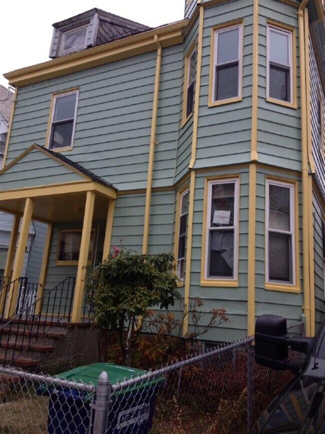 Building Photo - 11 Stickney Ave