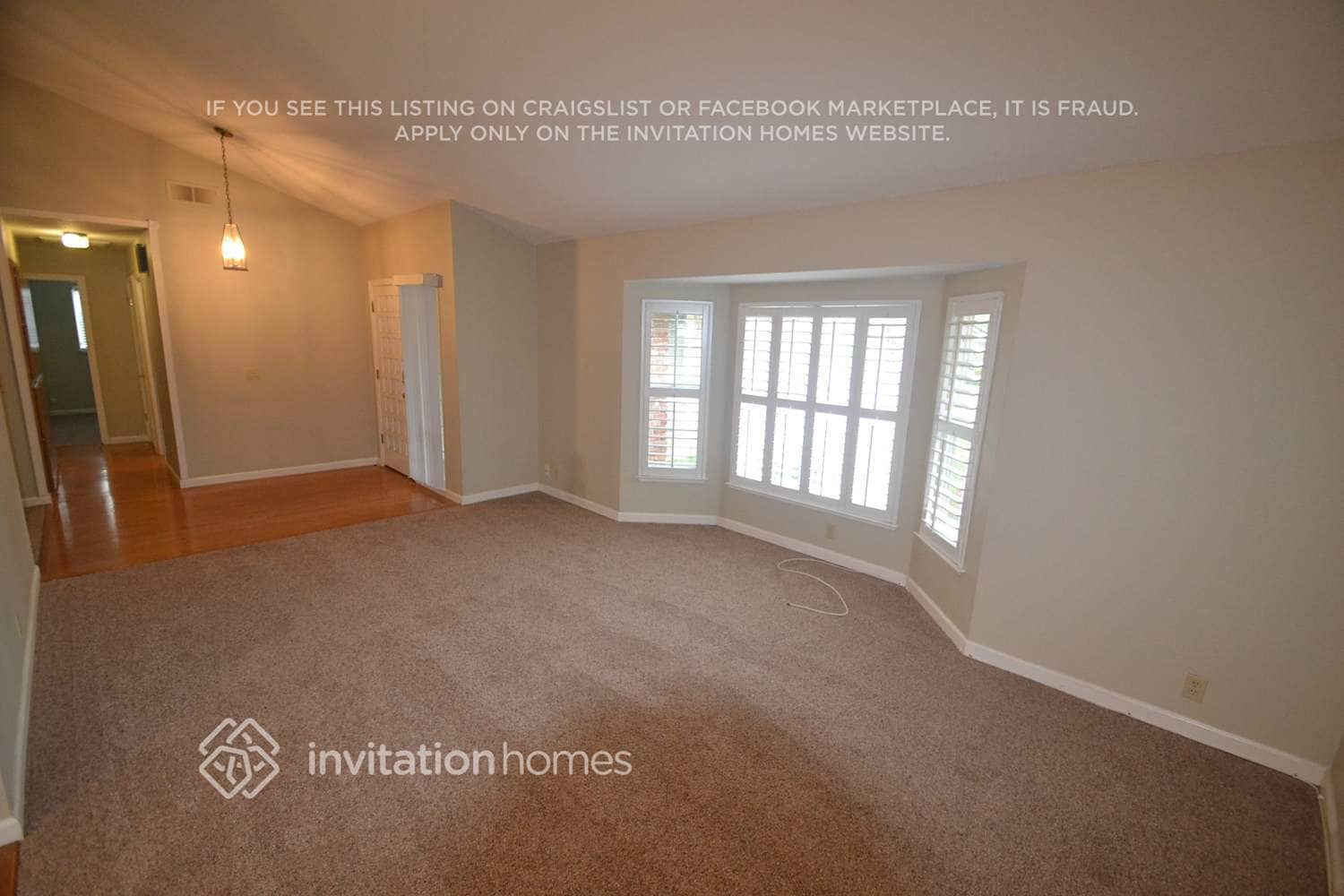 Building Photo - 1505 Lariat Loop