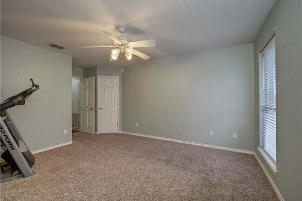 Building Photo - 14905 Dasmarinas Dr