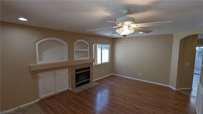 Building Photo - 1374 Louisiana Lakes Ave