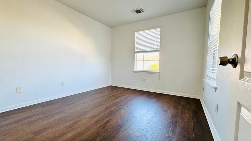 Third Bedroom - 8126 Montague Manor Ln