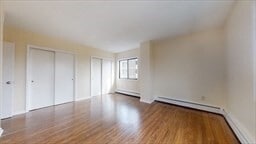 Building Photo - 164 Galen St