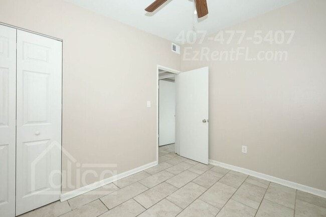 Building Photo - 5604 Cortez Dr