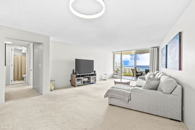 Building Photo - RARELY AVAILABLE, HIGH-FLOOR, "DIRECT OCEA...