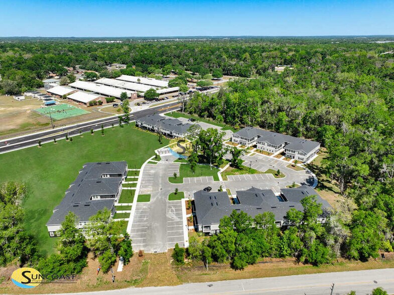 Building Photo - 3821 SW 43rd Ct