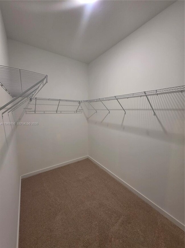 Building Photo - 1114 SW 9th Ave