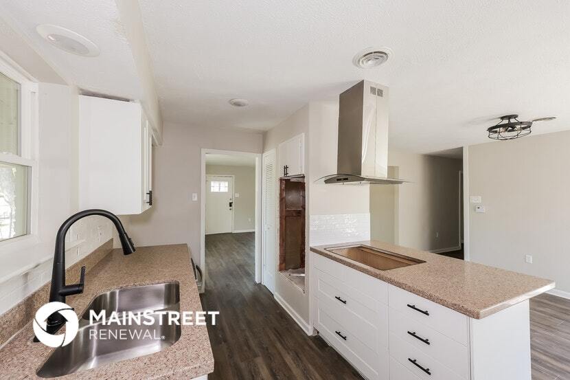 Building Photo - 3209 Millmar Dr