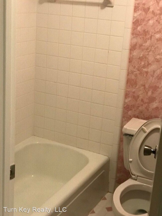 Building Photo - 177 Old Montgomery Hwy