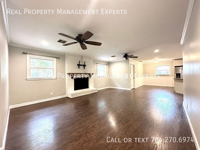 Building Photo - 4237 Rocky River Rd