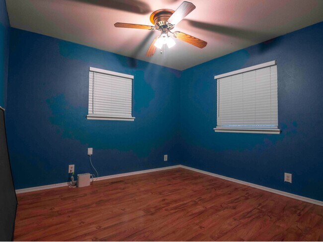 Building Photo - 2505 NW 111th St