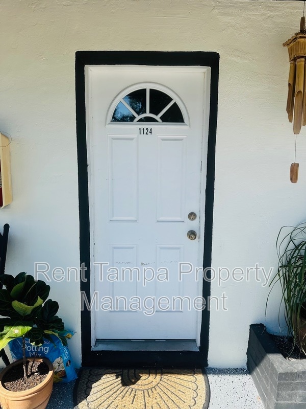 Building Photo - Neptune Drive - 1124