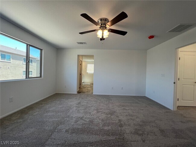 Building Photo - 7470 S Pioneer Way