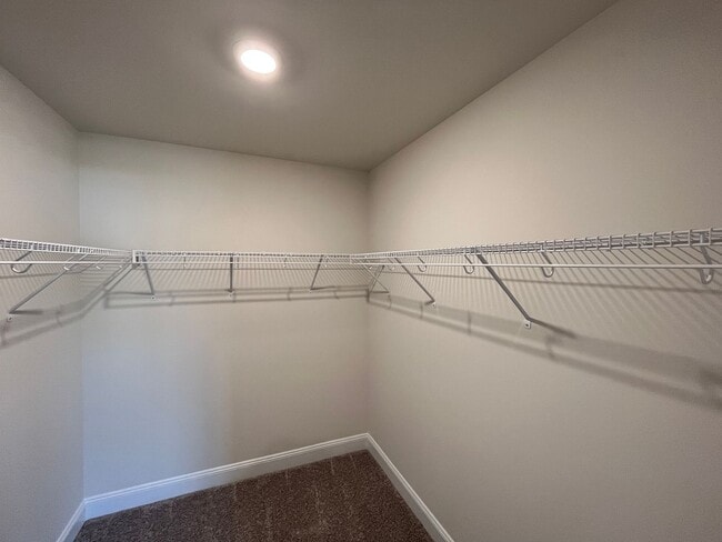 Building Photo - Stunning 3BD, 2.5BA Raleigh Townhome in a ...