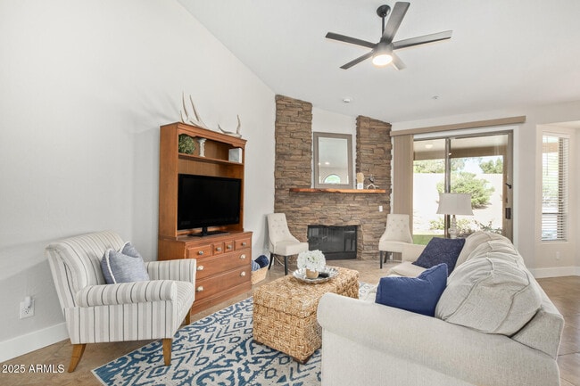 Building Photo - 9716 E Janice Way