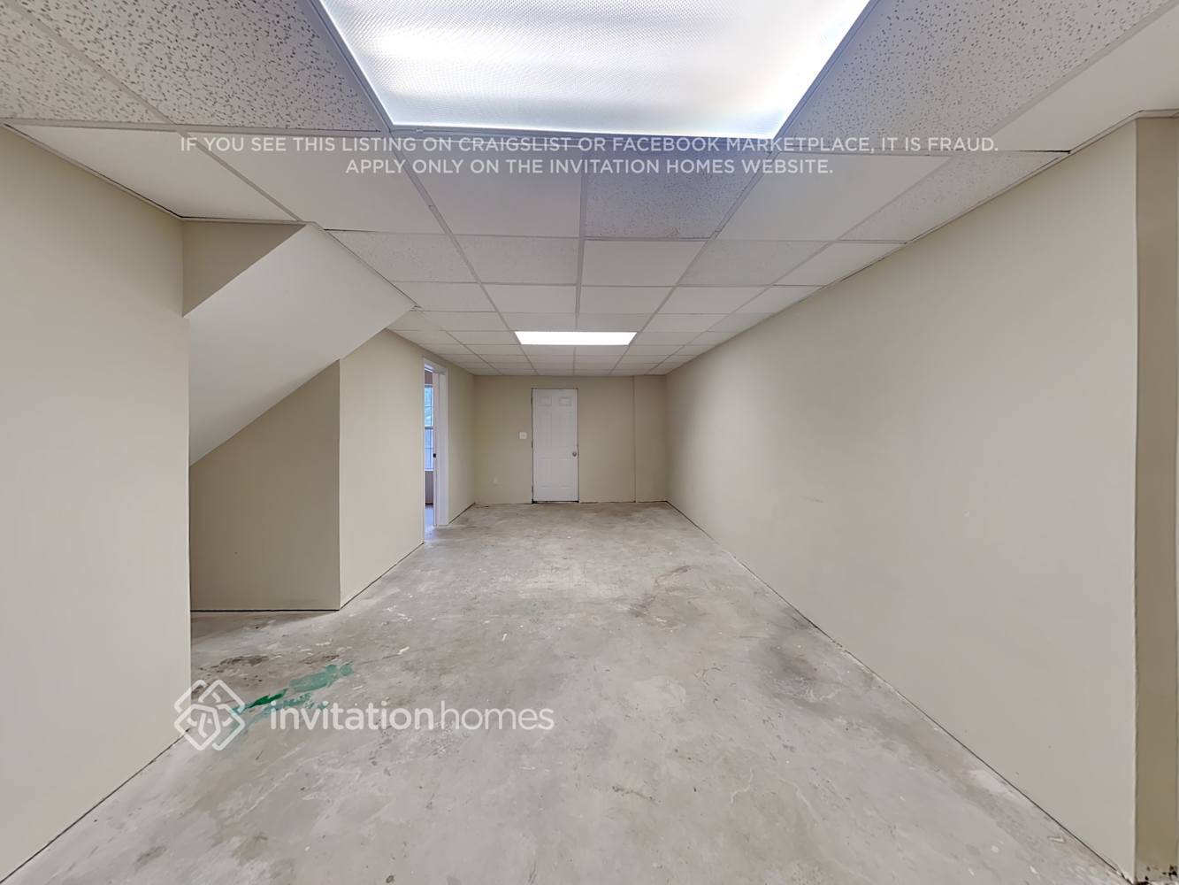 Building Photo - 2035 Amberly Glen Way