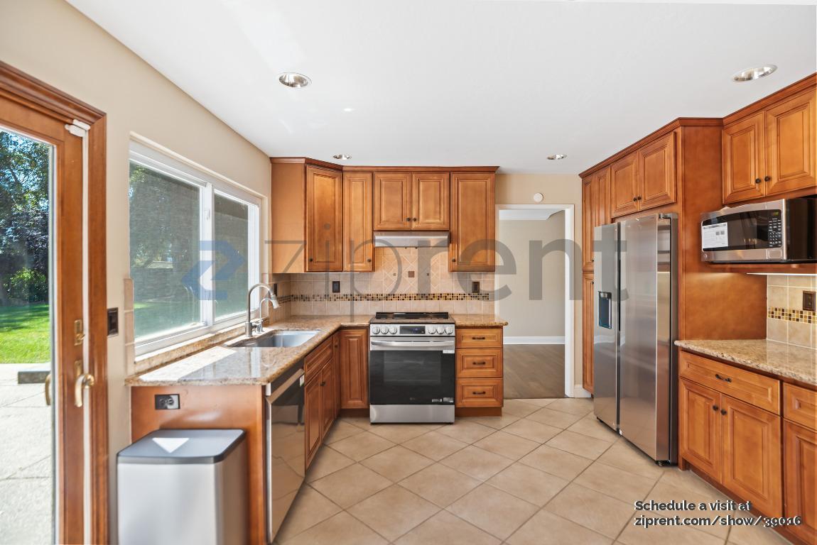 Building Photo - 7206 Stonedale Dr