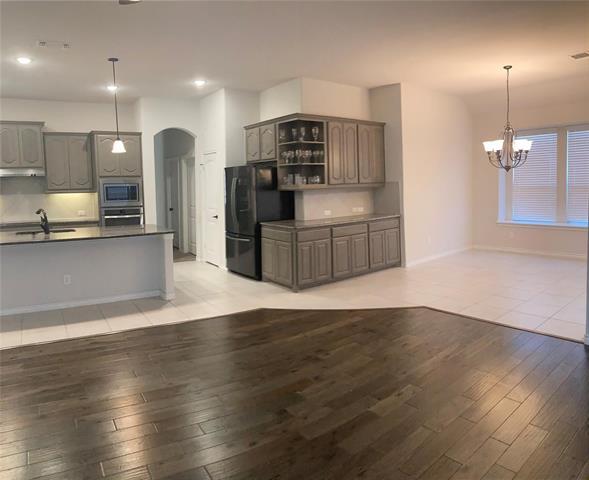 Building Photo - 1566 Country Crest Dr